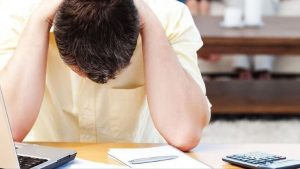 Survei YouGov: Separuh Masyarakat Indonesia Utang untuk Bertahan Hidup