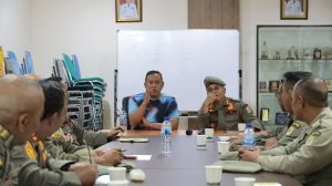Sidak ke Kantor Satpol PP, Wali Kota Bekasi Ingatkan Pentingnya Tertibkan Bangunan Liar Secara Humanis