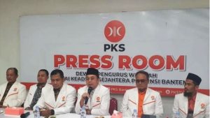 Wakil Ketua DPRD Banten Lengser Gara-gara Viral ‘Titip Siswa’ Masuk SMAN